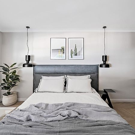 Sunsets Paradise 2Br With Parking By Beachfront Stay Herzliya Bagian luar foto