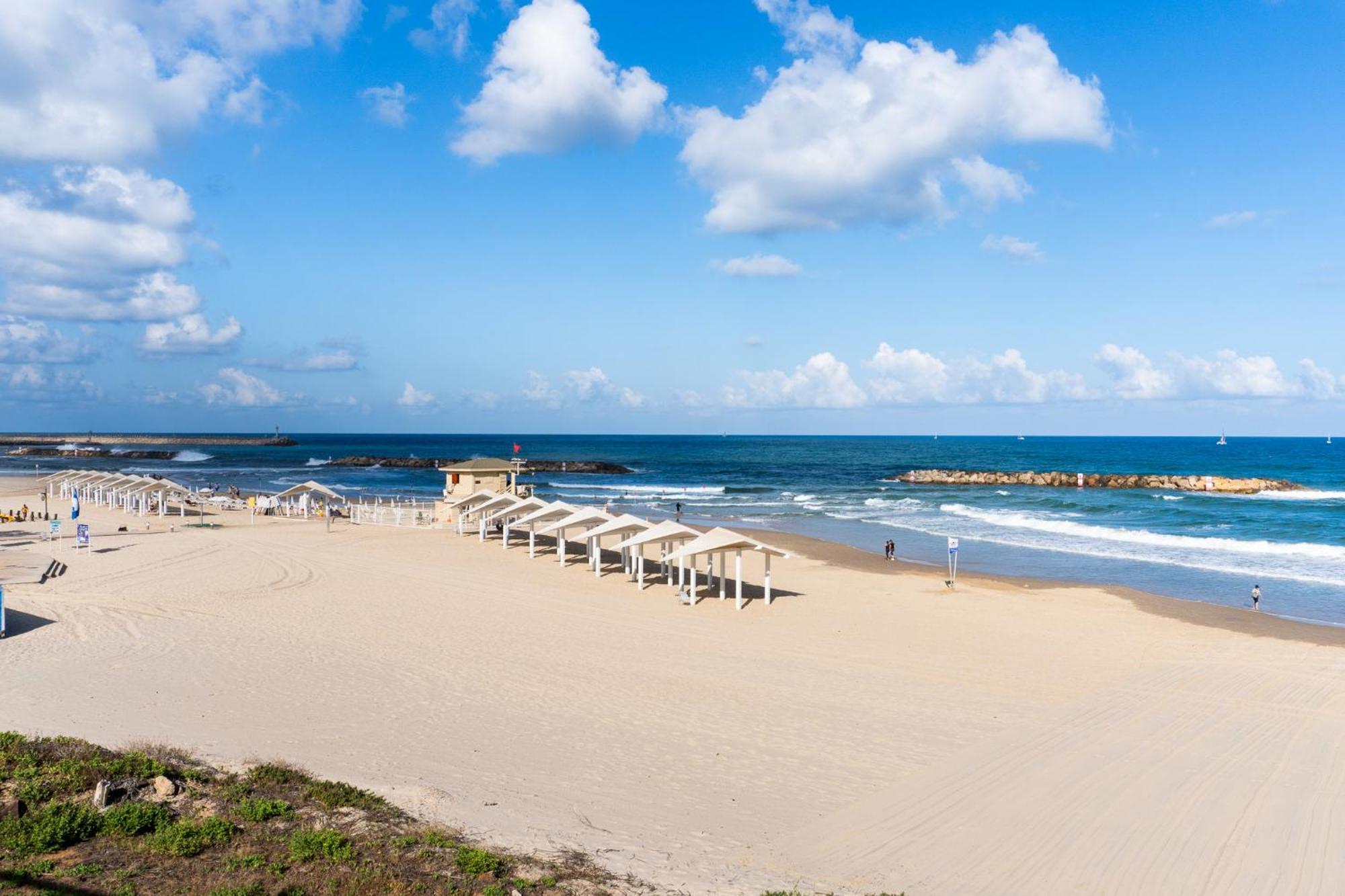 Sunsets Paradise 2Br With Parking By Beachfront Stay Herzliya Bagian luar foto